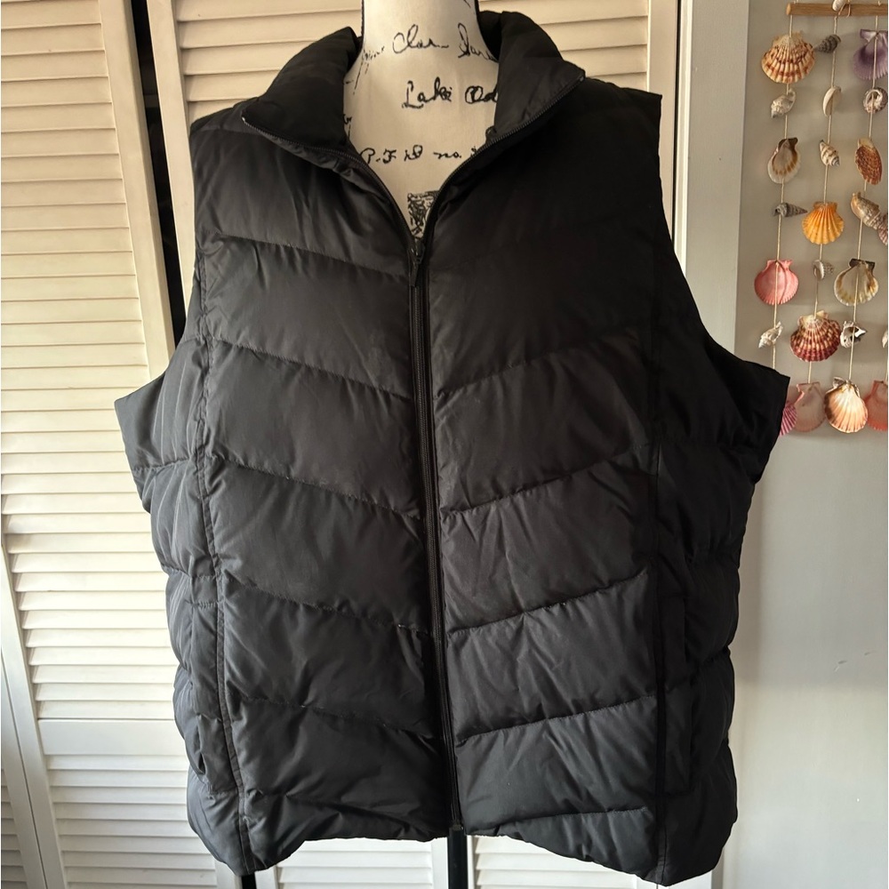 LANDS’ END Navy Blue Snap Front Puffy Vest Size 2X